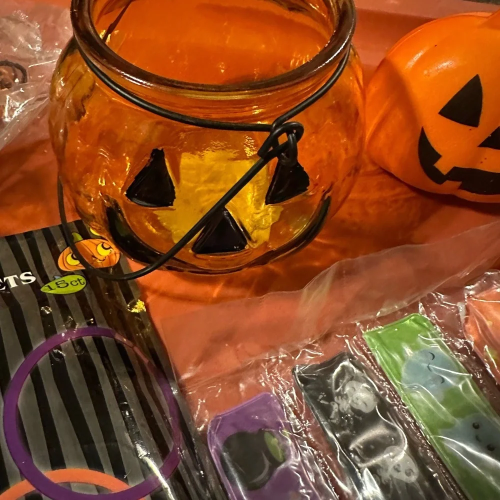 Halloween Party Supplies Set - Orange and Black